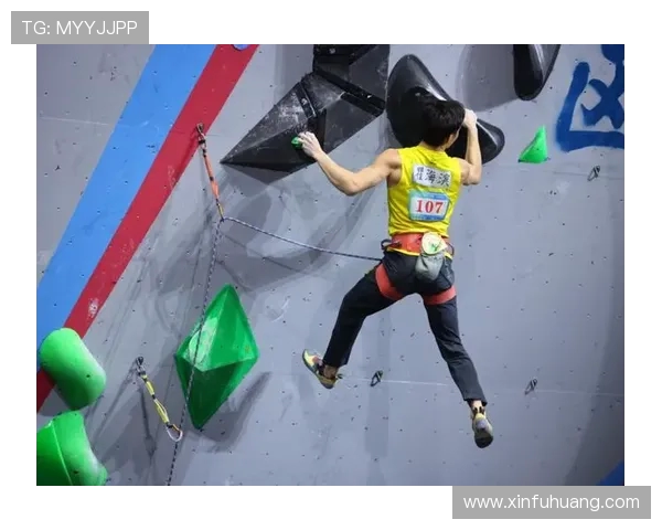 上海飞盘队在攀岩联赛中以81分稳居积分榜首位