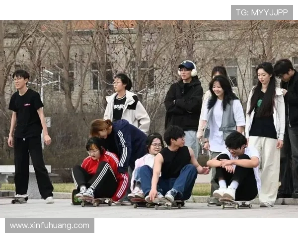 武汉滑板队在全国滑板状态排行榜中荣获第九名展现出强劲实力与潜力