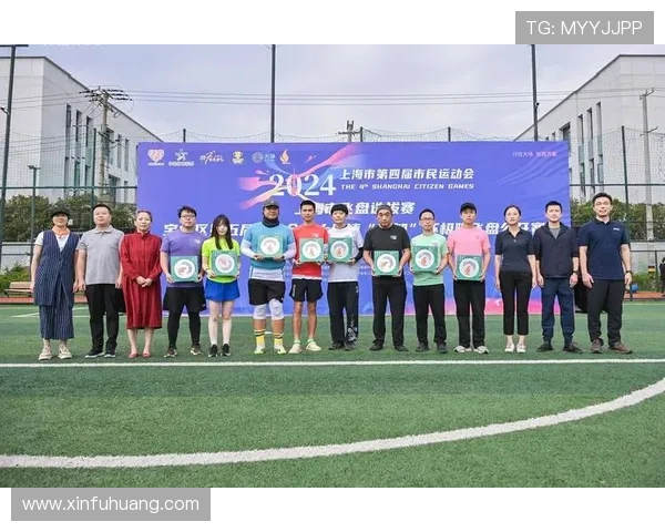 武汉飞盘队在极限运动会积分榜中以98分稳居第一名引发关注 武汉飞盘队在极限运动会积分榜中以98分稳居第一名引发关注