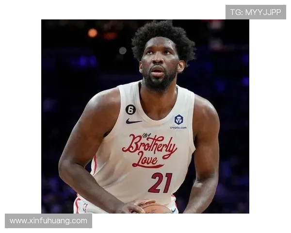 乔尔恩比德在NBA赛场的崛起与影响力分析