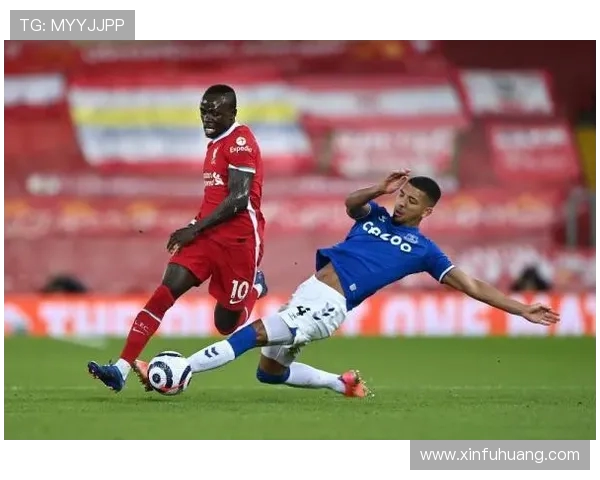 埃弗顿与利物浦对决大名单揭晓球迷期待精彩赛事 埃弗顿与利物浦对决大名单揭晓球迷期待精彩赛事