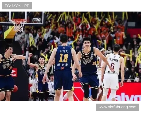 江苏同曦与辽宁篮球对决谁能笑到最后胜负悬念引人关注 江苏同曦与辽宁篮球对决谁能笑到最后胜负悬念引人关注