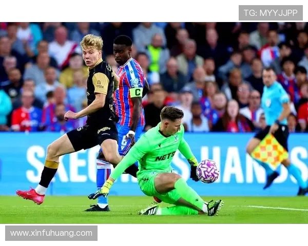 法国与德国激战成平局双方实力相当展现足球魅力 法国与德国激战成平局双方实力相当展现足球魅力