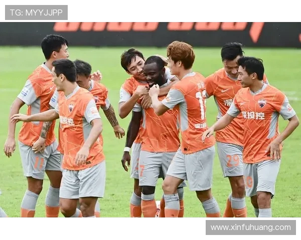 深圳足球队防反战术解析与深度剖析助力球队崛起之路