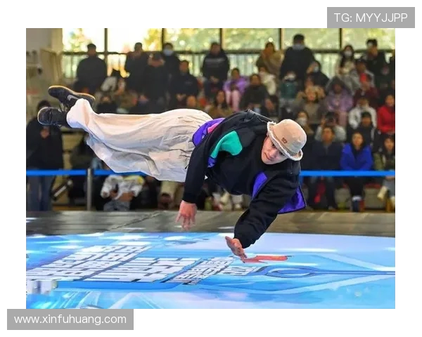 成都街舞队在滑板精英赛中的精彩表现与状态分析