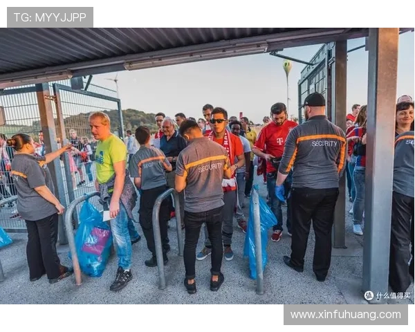 李伟篮球生涯回顾与展望：从球场到人生的精彩对话